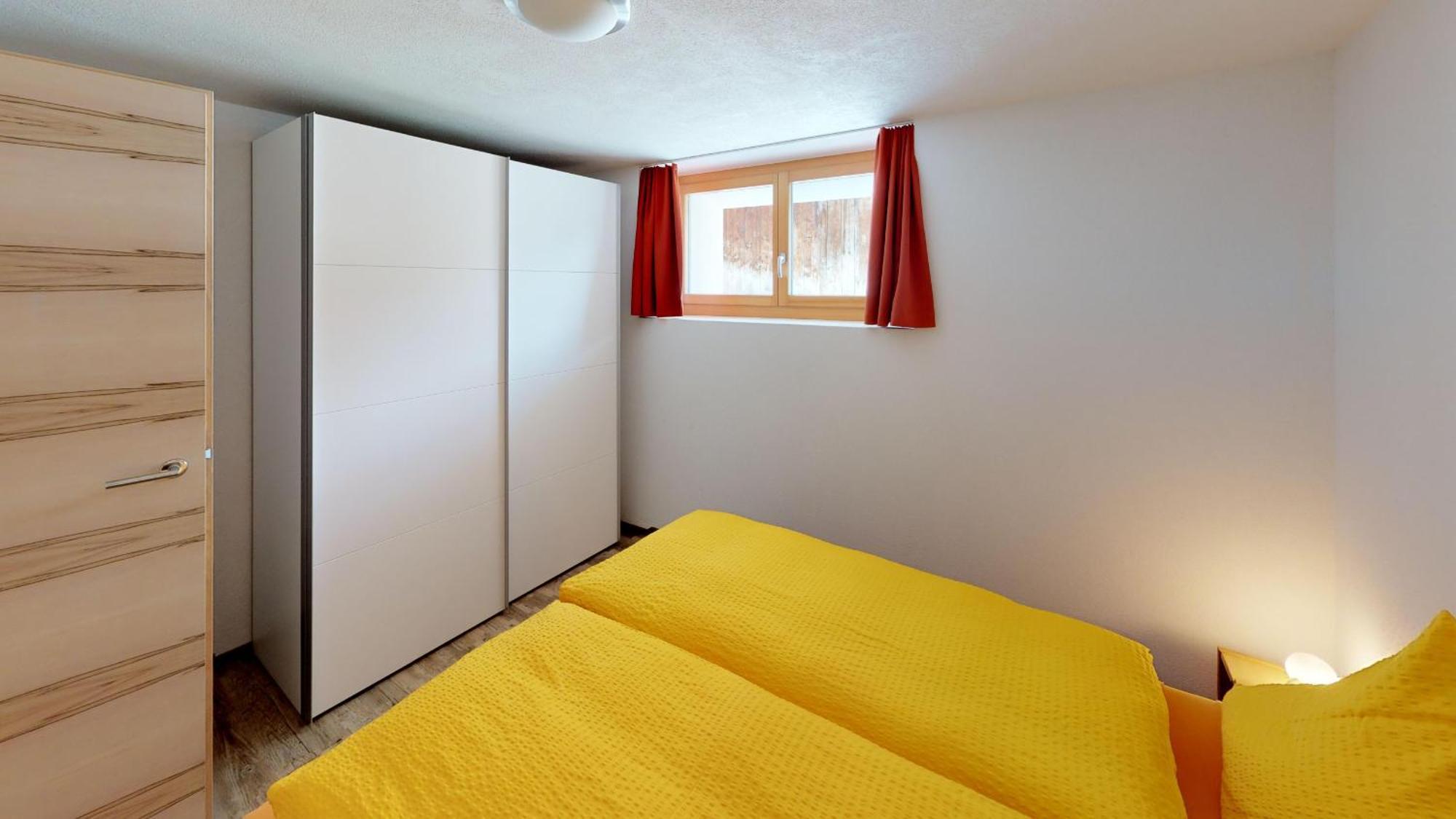 Chasa Samalgors Apartment Tschlin Exterior photo